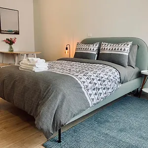 300-cozy-studio-305-great-location-parking.halifax-hotels.org/